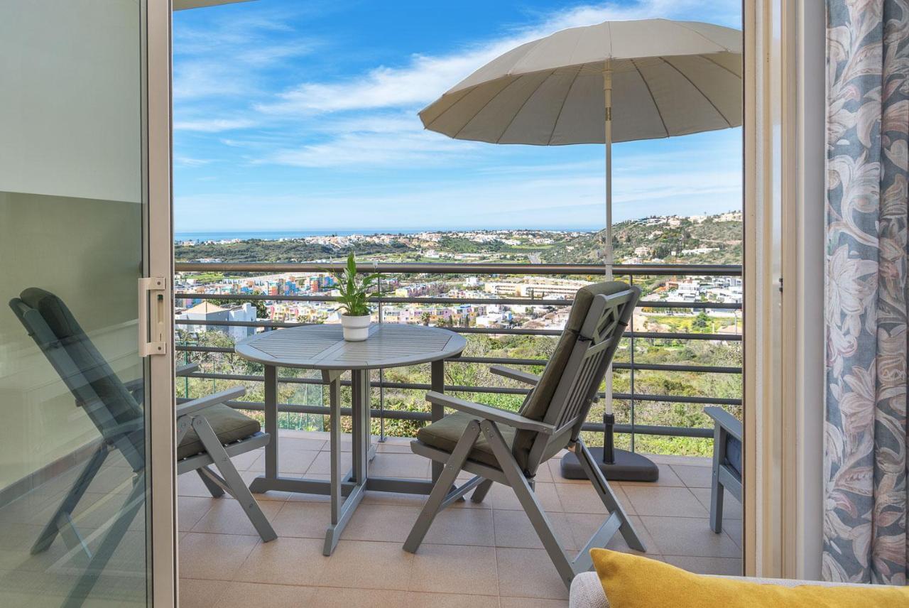 Bnb Homes Ocean View Apartment With Relax Terrace, 2 Swimming Pools & Tennis Court Albufeira Exterior foto