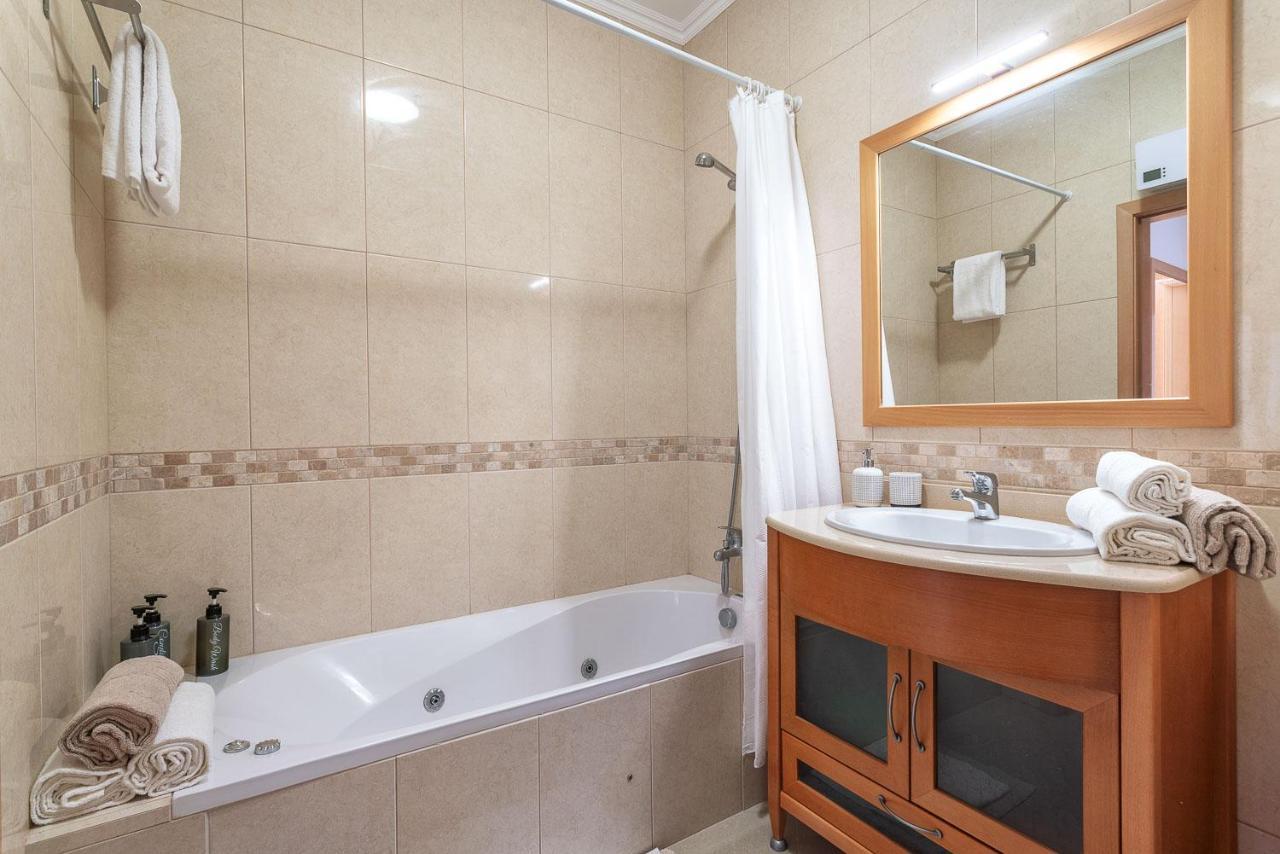 Bnb Homes Ocean View Apartment With Relax Terrace, 2 Swimming Pools & Tennis Court Albufeira Exterior foto